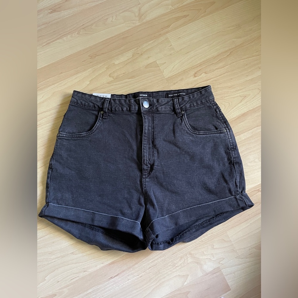 (NWT) Cotton On Black High Waisted Denim Jean Shorts